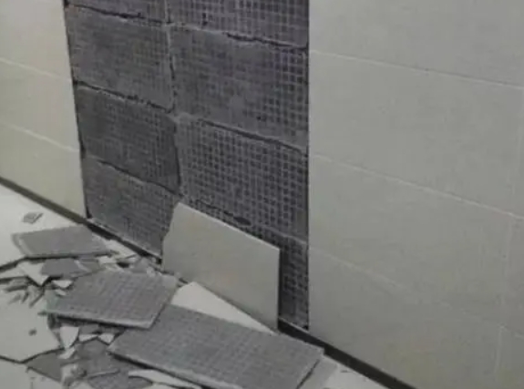 霍林郭勒瓷砖空鼓维修公司分享下霍林郭勒墙砖松动维修的知识